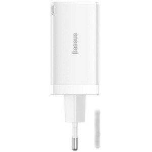 Сетевое зарядное Baseus GaN5 Pro Fast Charger 2C+U 65W (белый) Сетевое зарядное Baseus GaN5 Pro Fast Charger 2C+U 65W (белый)